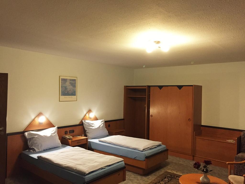 Hotel Ambassador Bonn Pokoj fotografie